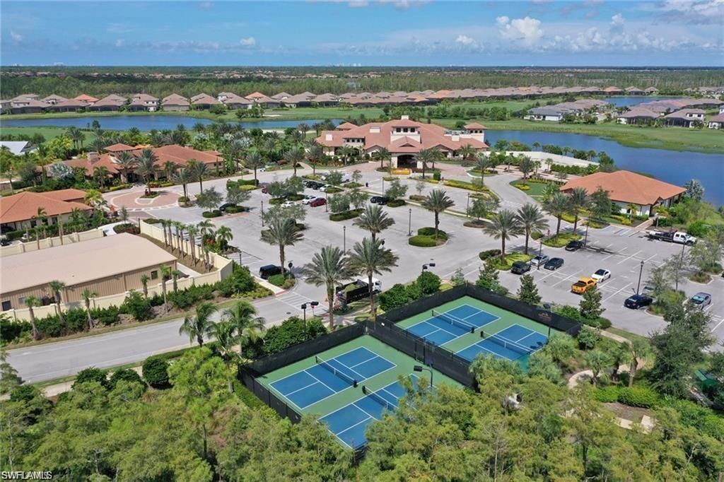 9525 Montelanico Loop , Naples, FL 34119 Photo