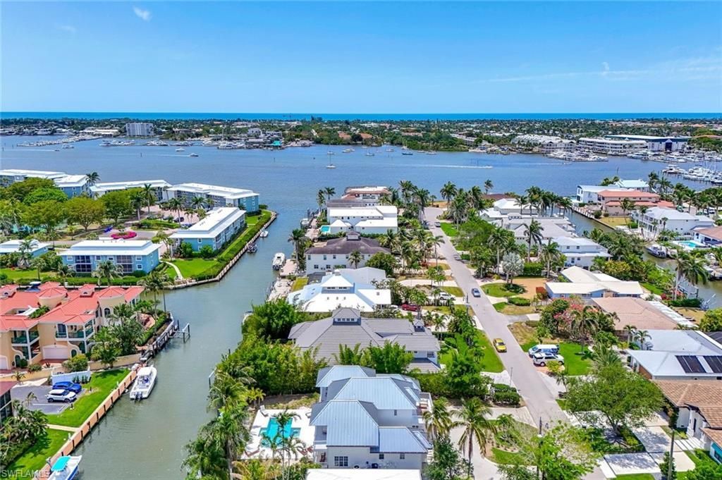 1500 Pelican Ave , Naples, FL 34102 Photo