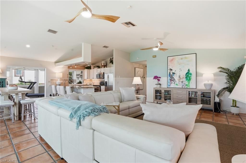 21560 Widgeon Ter, Fort Myers Beach, FL 33931 Photo