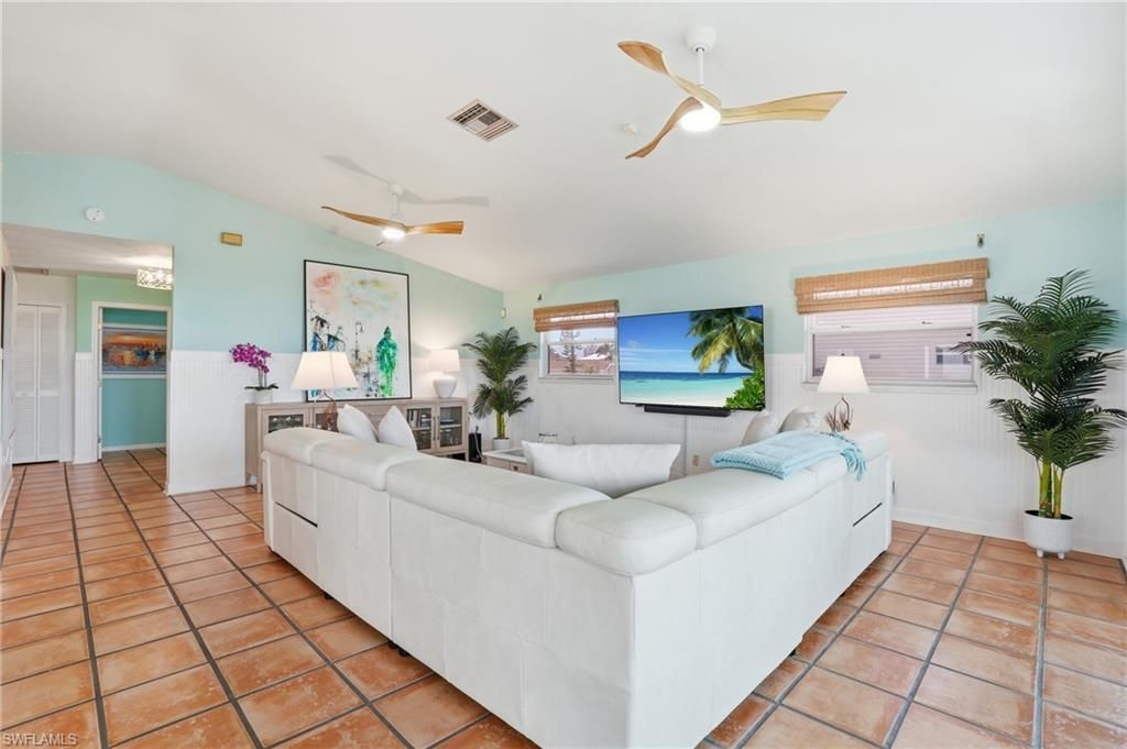 21560 Widgeon Ter, Fort Myers Beach, FL 33931 Photo