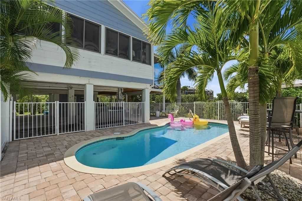 21560 Widgeon Ter, Fort Myers Beach, FL 33931 Photo