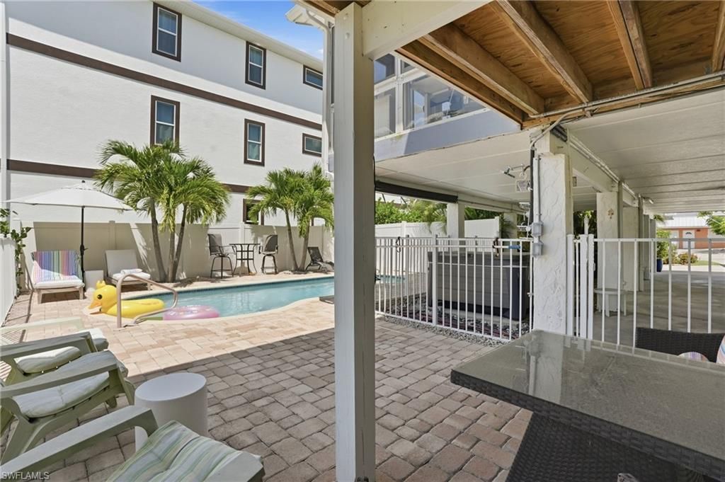 21560 Widgeon Ter, Fort Myers Beach, FL 33931 Photo