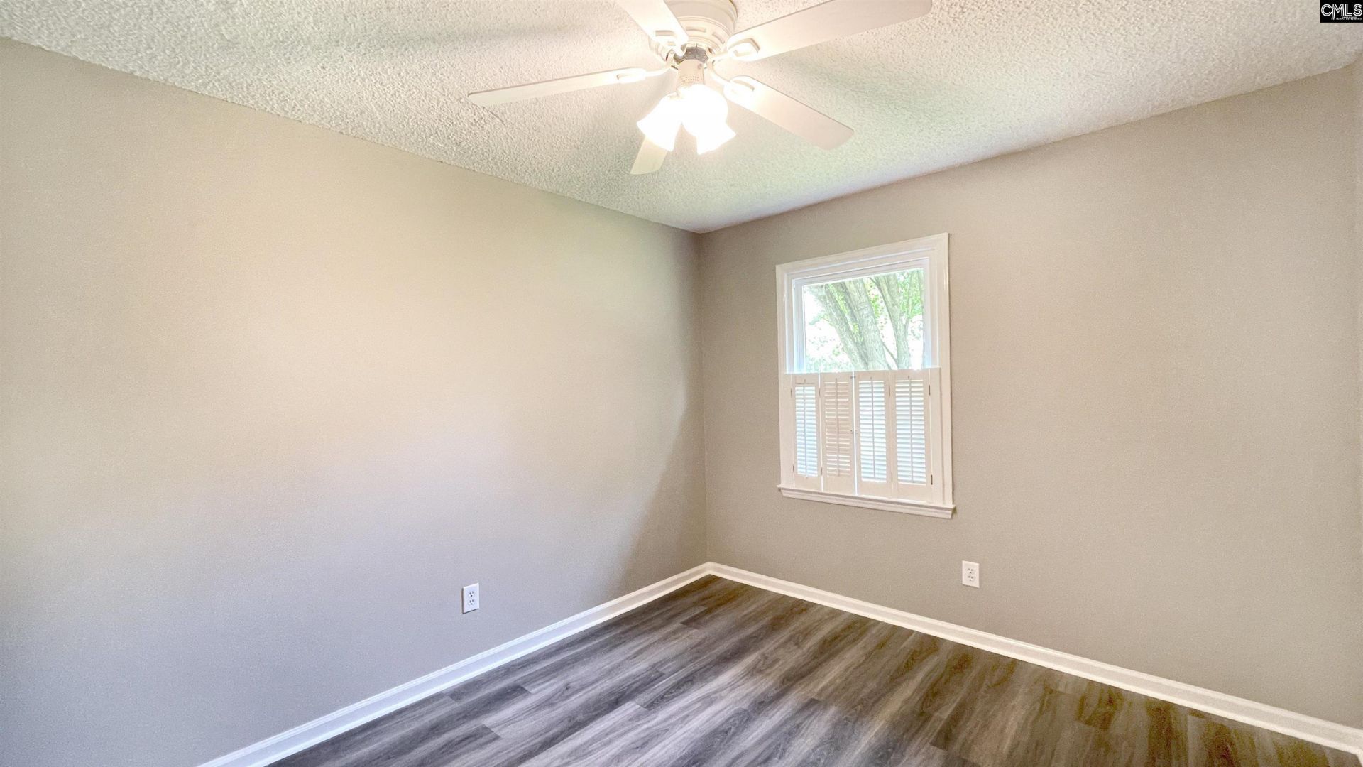 512 N Royal Tower Drive  Photo 25