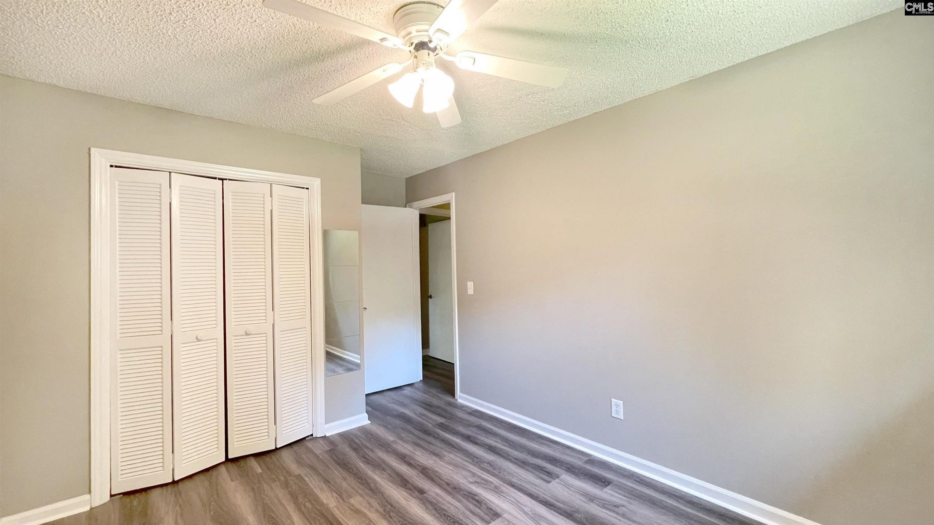 512 N Royal Tower Drive  Photo 26
