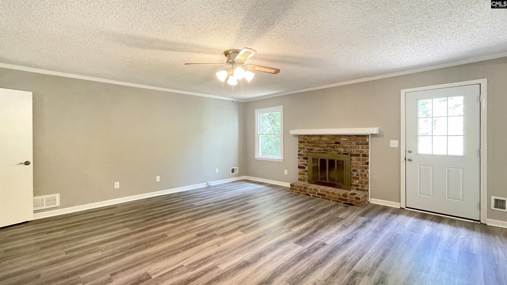 512 N Royal Tower Drive  Photo 9