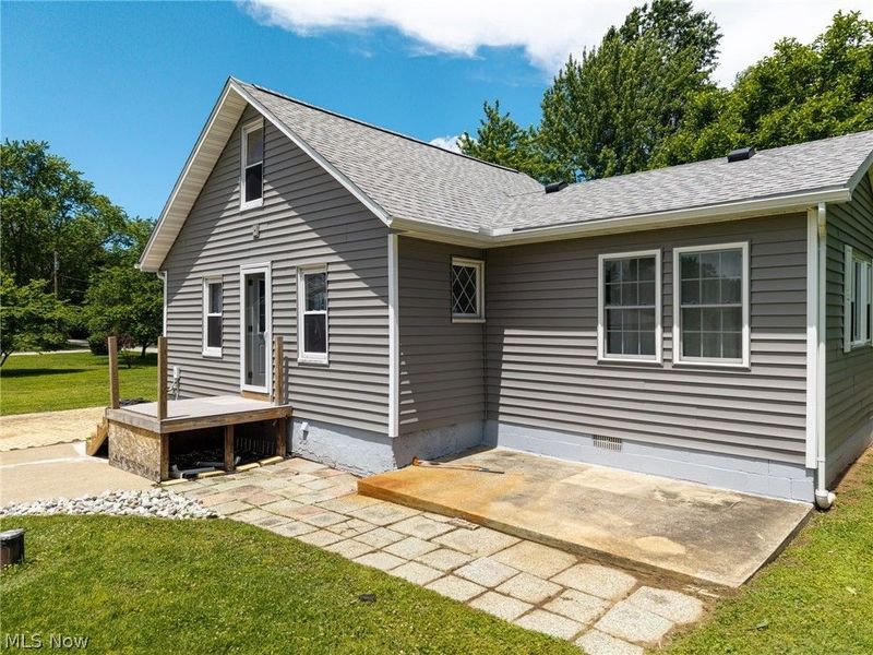 1740 Anton Street , Akron, OH 44320 Photo 6