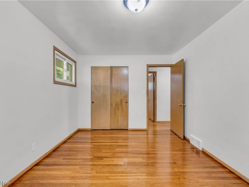 5124 Donovan Drive, Garfield Heights, OH 44125 Photo 21