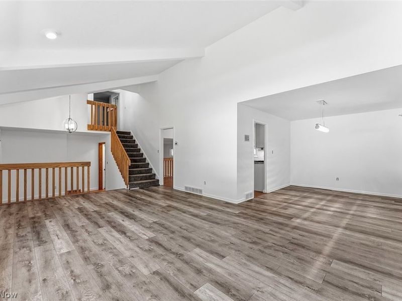 2120 Cedarview Drive, Beachwood, OH 44122 Photo 7