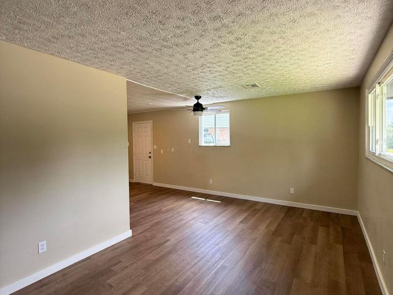 1656 Vilardo Lane , Columbus, OH 43227 Photo 24