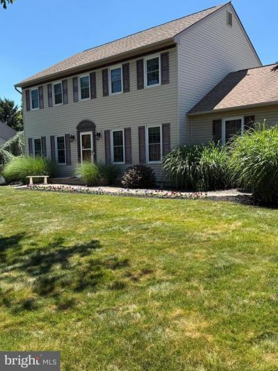 134 ASPEN DRIVE, ALLENTOWN, PA 18104