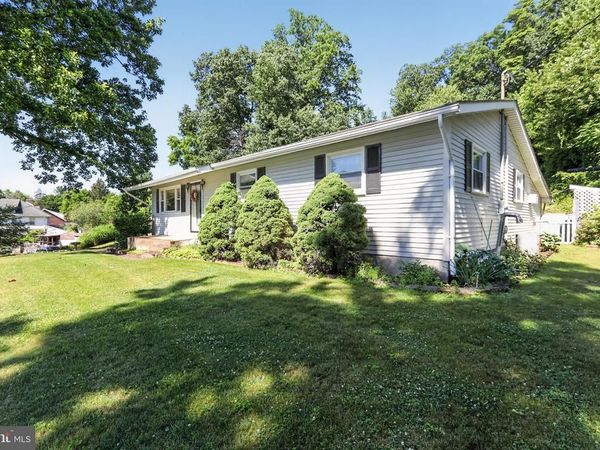 740 PUBLIC ROAD, BETHLEHEM, PA 18015