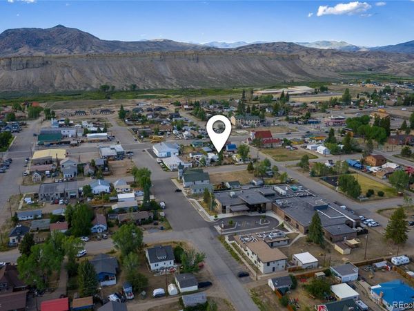 411 Eagle Avenue , Kremmling, CO 80459