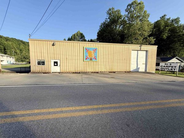 6712 State Route 5 , Ashland, KY 41102