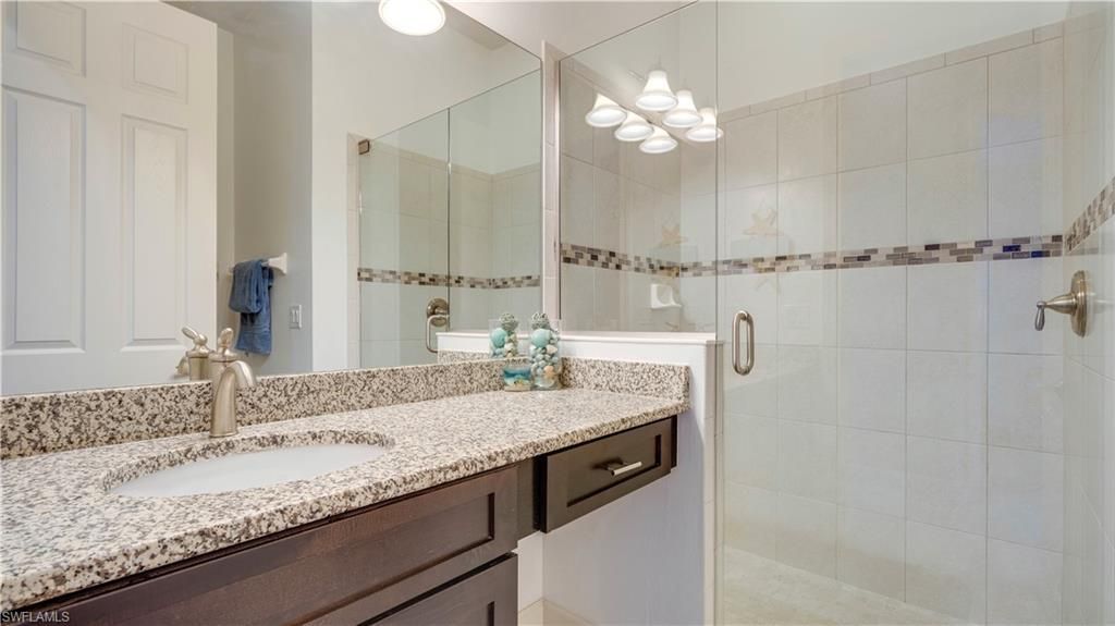 10230 Glastonbury Cir, Unit 202, Fort Myers, FL 33913 Photo