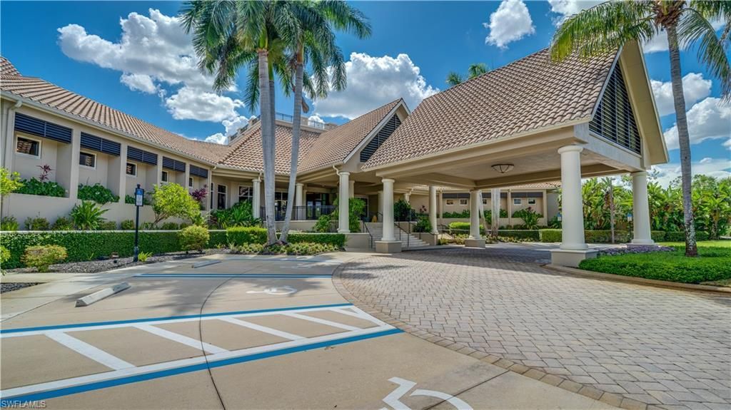 10230 Glastonbury Cir, Unit 202, Fort Myers, FL 33913 Photo