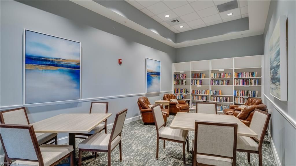 10230 Glastonbury Cir, Unit 202, Fort Myers, FL 33913 Photo