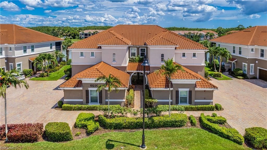 10230 Glastonbury Cir, Unit 202, Fort Myers, FL 33913 Photo