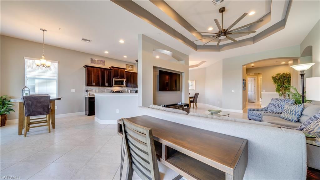 10230 Glastonbury Cir, Unit 202, Fort Myers, FL 33913 Photo