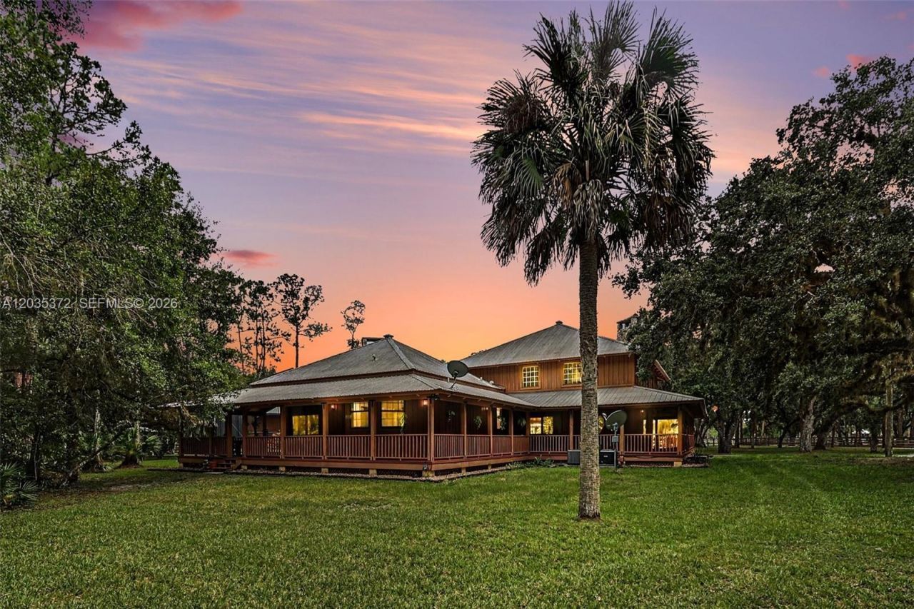 2291 Secretariat Drive , Labelle, FL 33935 Photo