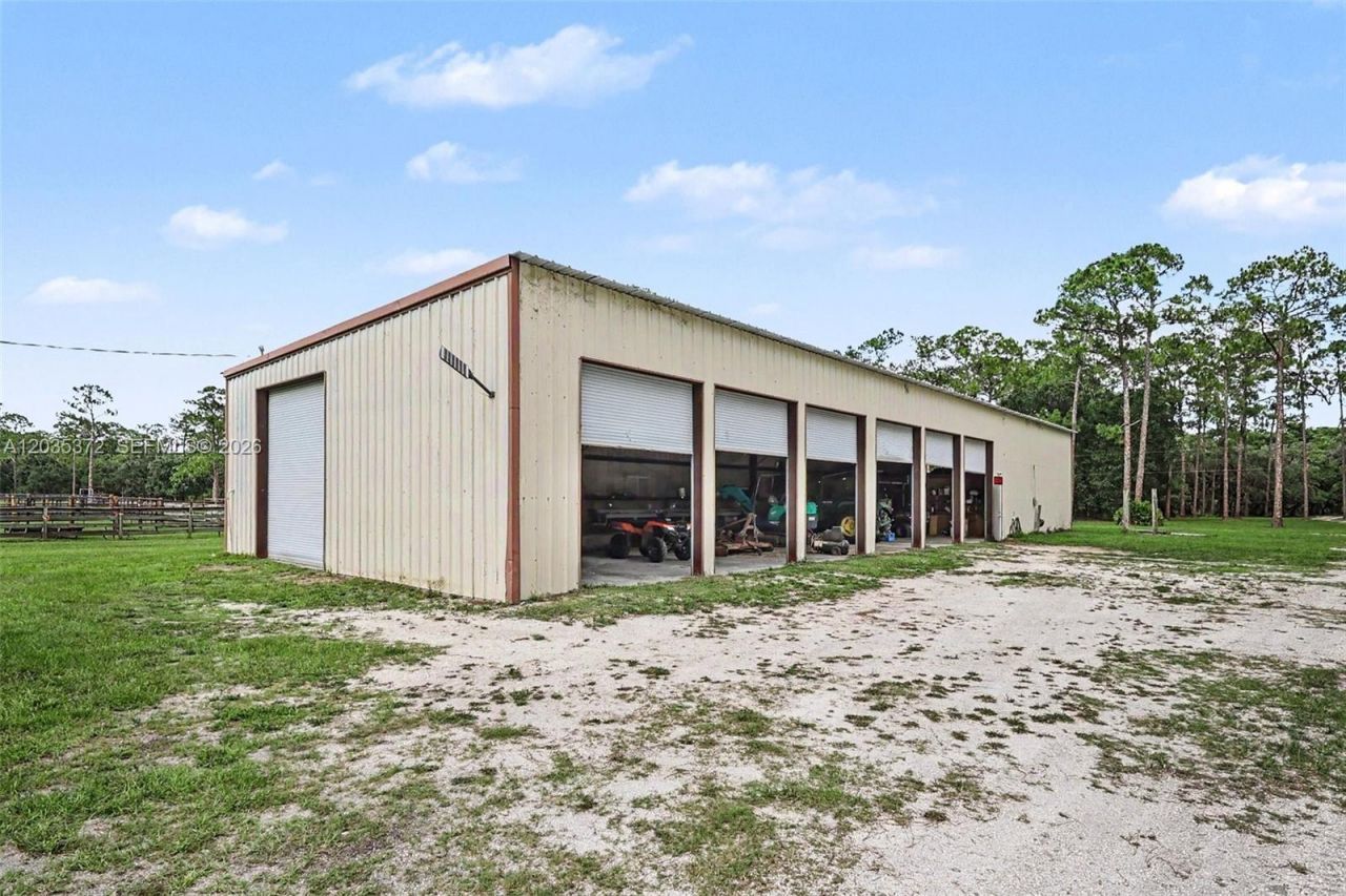 2291 Secretariat Drive , Labelle, FL 33935 Photo