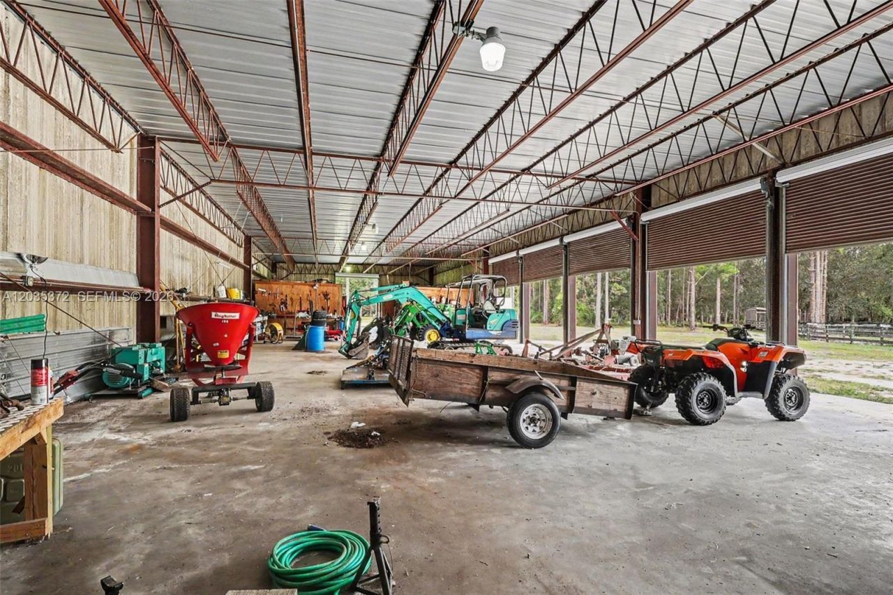 2291 Secretariat Drive , Labelle, FL 33935 Photo
