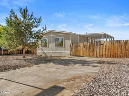37 Kit Sierra Loop, Carson City, NV 89706 Photo