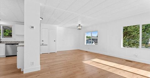 37 Kit Sierra Loop, Carson City, NV 89706 Photo