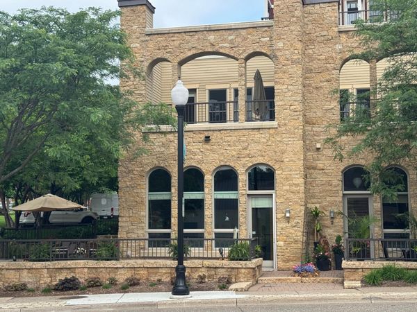 650 Main Street N, Unit B01, Stillwater, MN 55082
