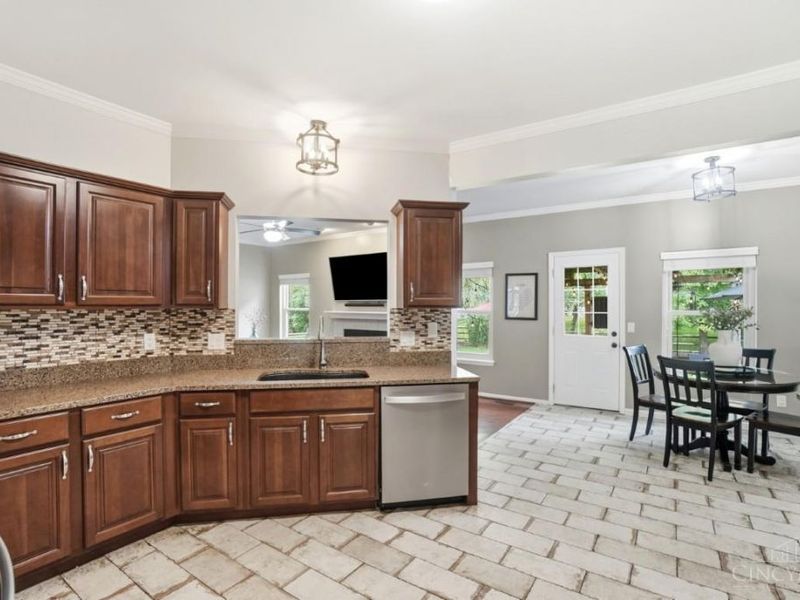5826 Grazing Court, Mason, OH 45040 Photo 12
