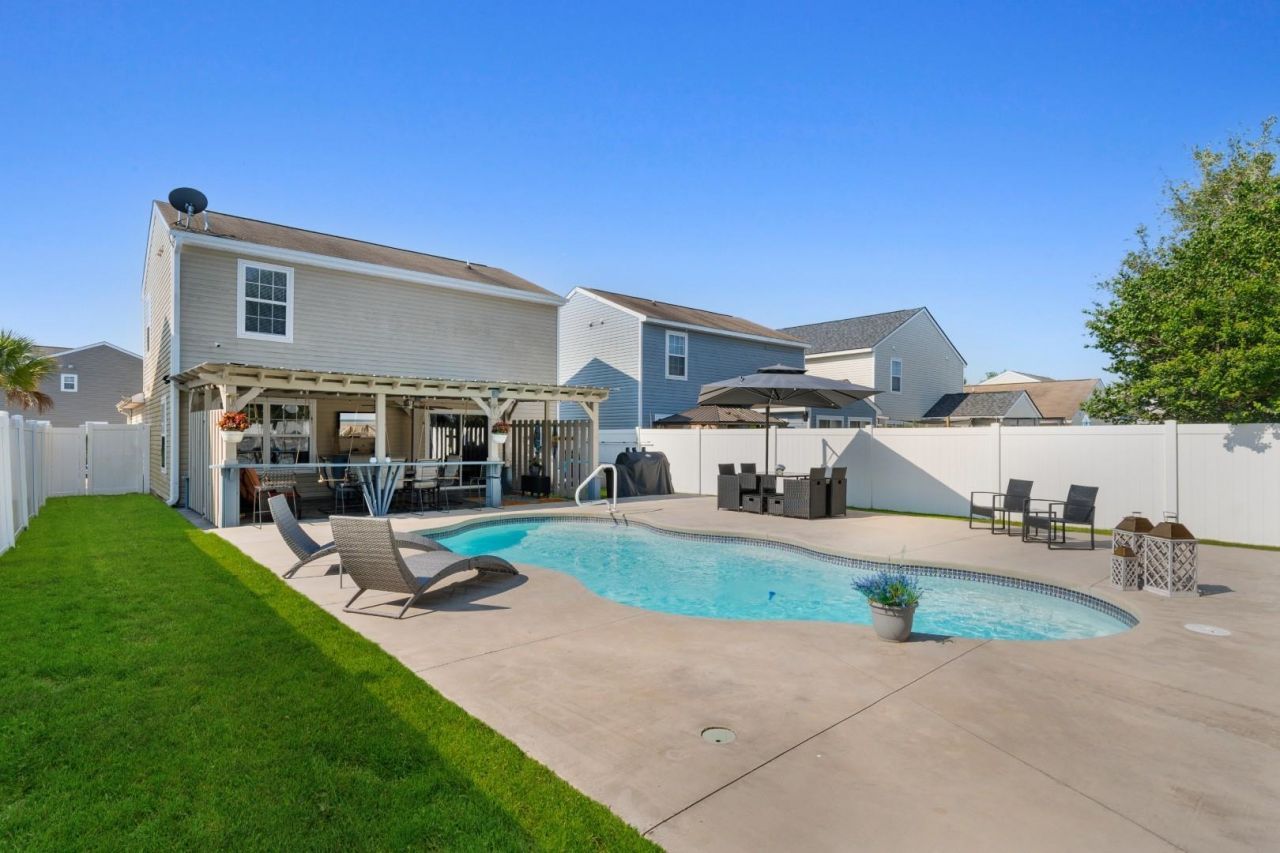 4057 Blackwolf Dr. Photo 29