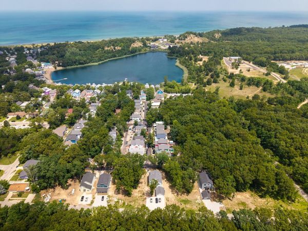 832 Washington Park Blvd , Michigan City, IN 46360