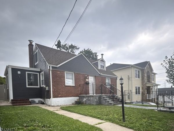 174 Leonard Place, North Arlington, NJ 07031