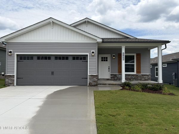 3862 Crimson Clover Lane, Knoxville, TN 37924