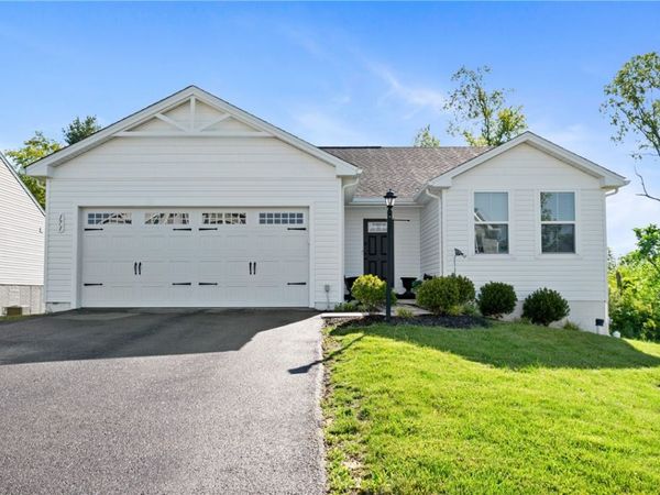171 Alta Vista Drive, Imperial, PA 15126
