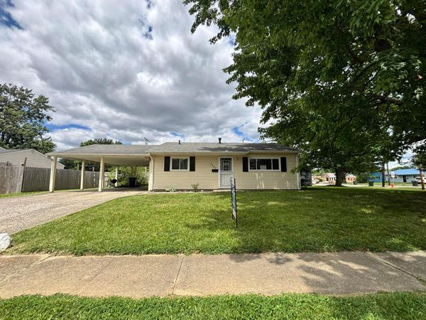 2985 Fairwood Avenue , Columbus, OH 43207
