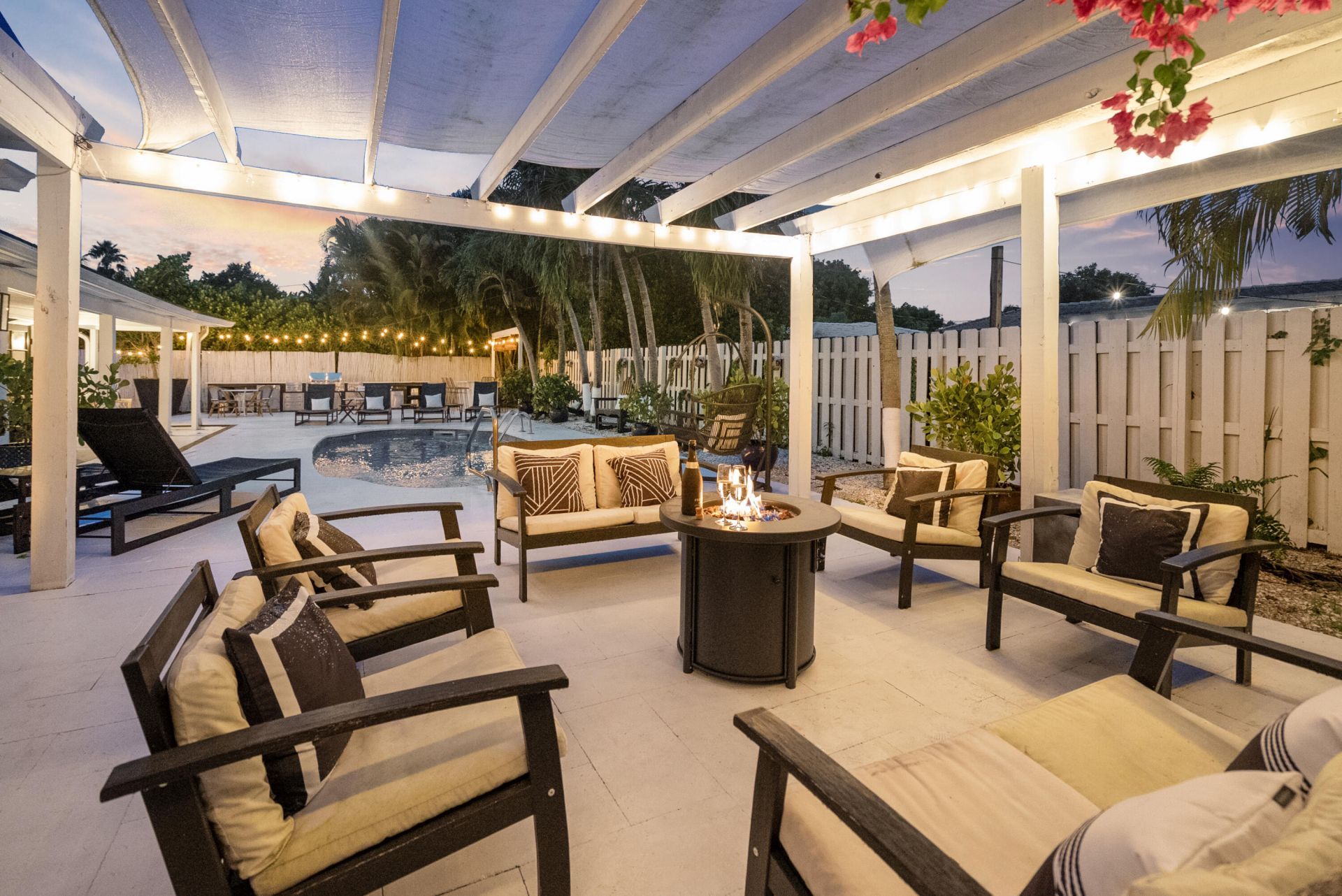 711 SW 27th Way, Boynton Beach, FL 33435 Photo