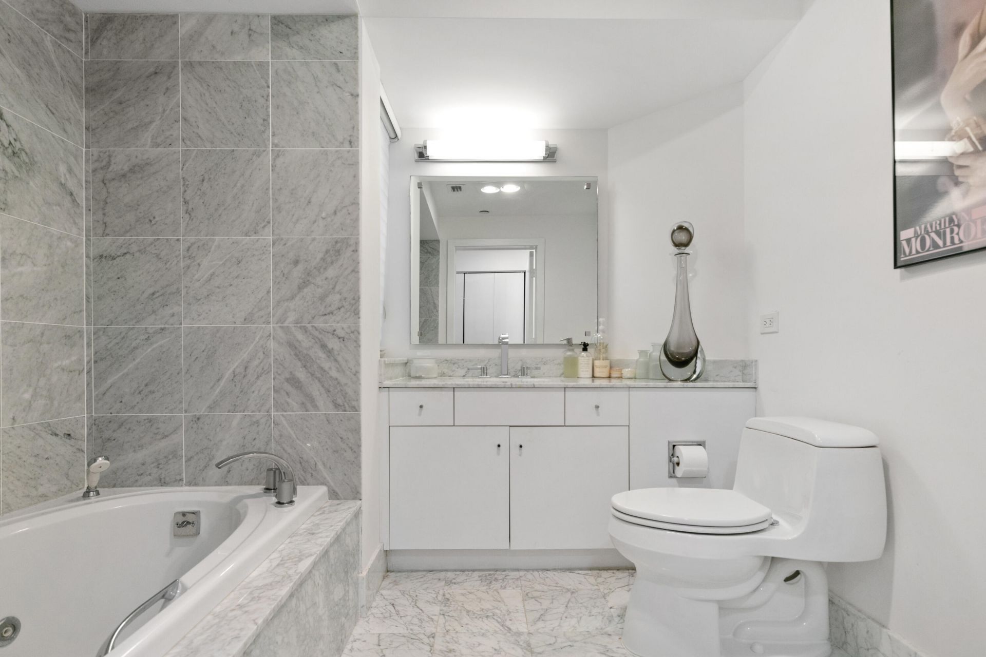 300 SE 5th Avenue, Unit 6050, Boca Raton, FL 33432 Photo
