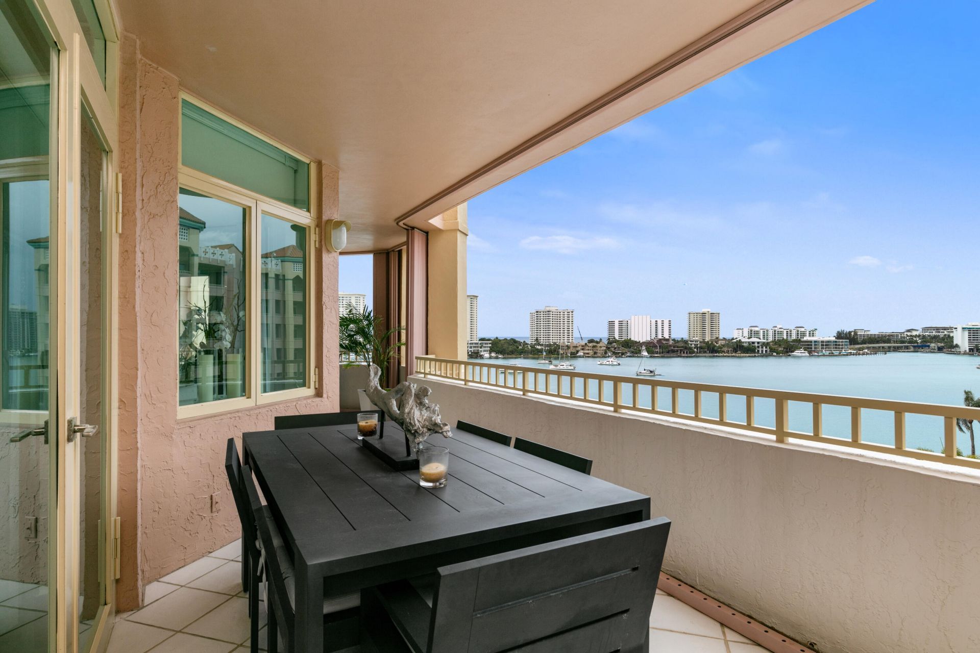 300 SE 5th Avenue, Unit 6050, Boca Raton, FL 33432 Photo