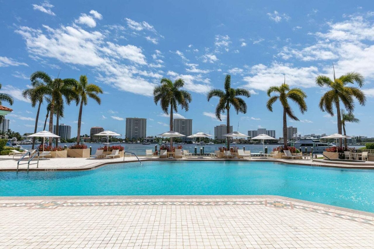300 SE 5th Avenue, Unit 6050, Boca Raton, FL 33432 Photo