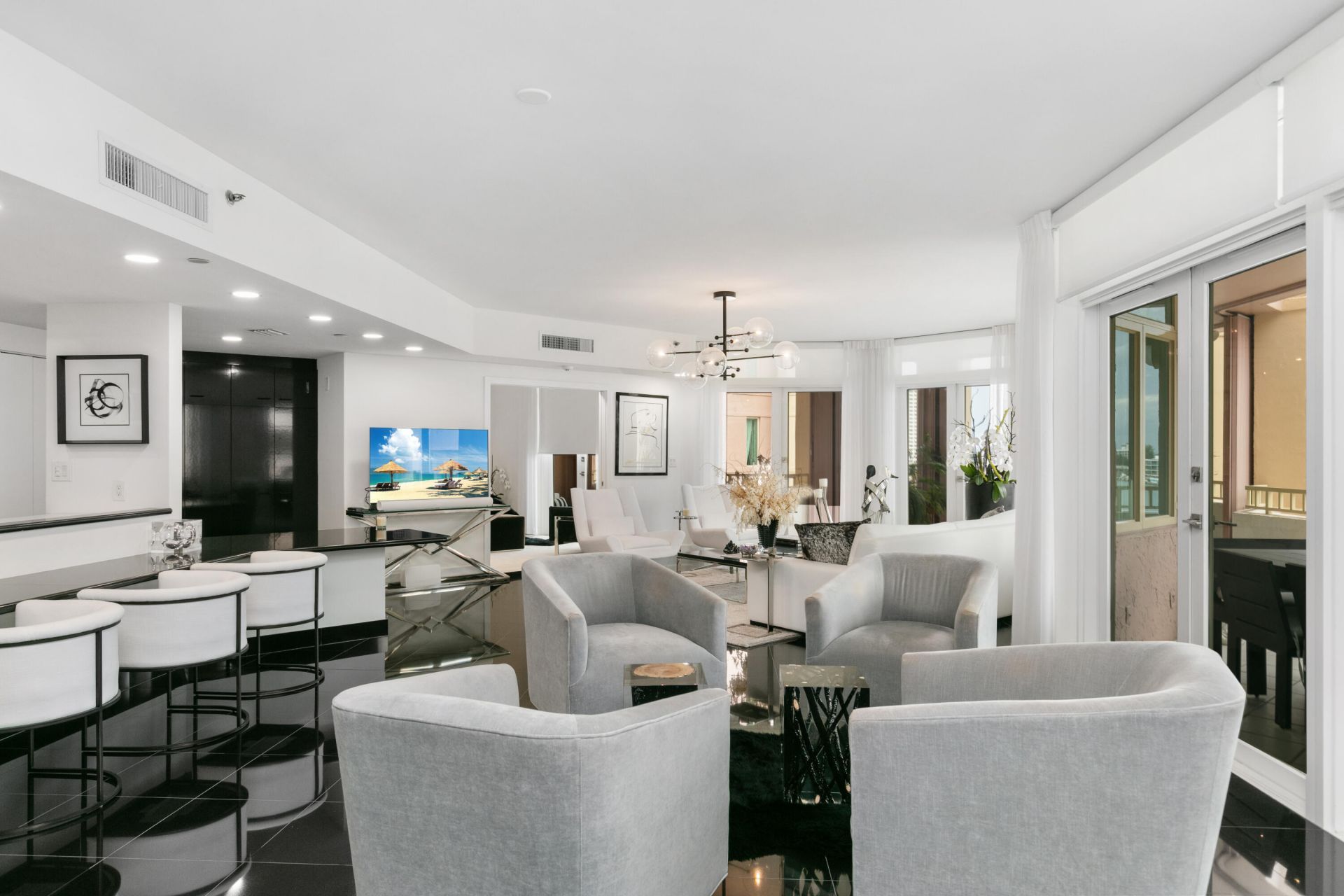 300 SE 5th Avenue, Unit 6050, Boca Raton, FL 33432 Photo