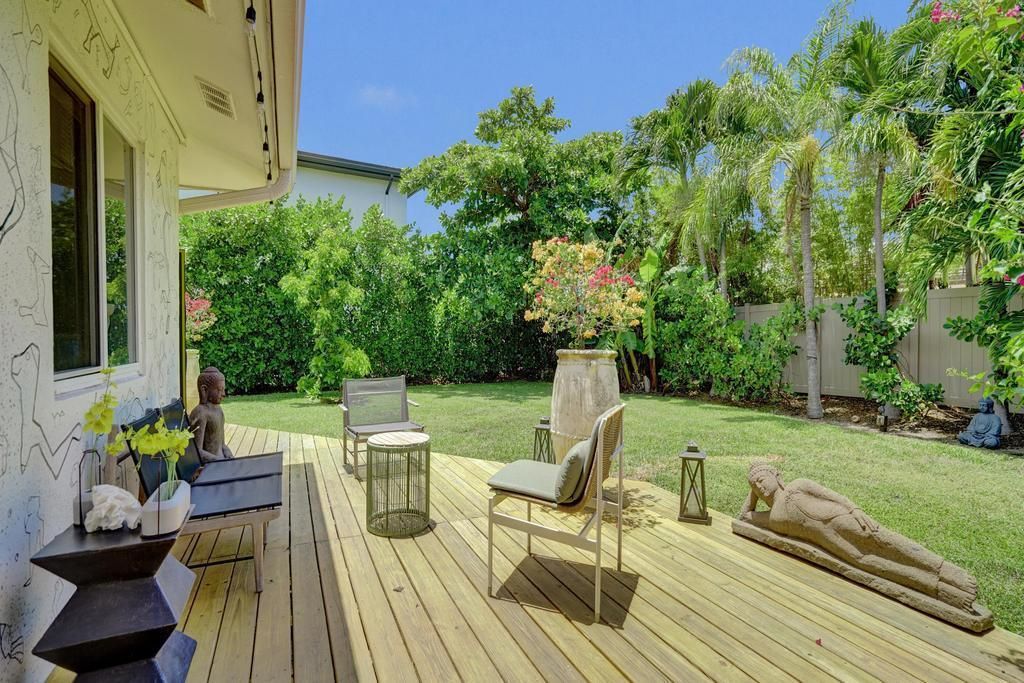 5 Gatehouse Road, Sea Ranch Lakes, FL 33308 Photo