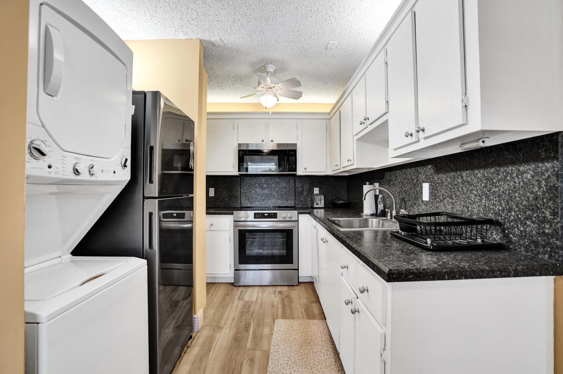 1050 Citrus Way, Unit 203, Delray Beach, FL 33445 Photo