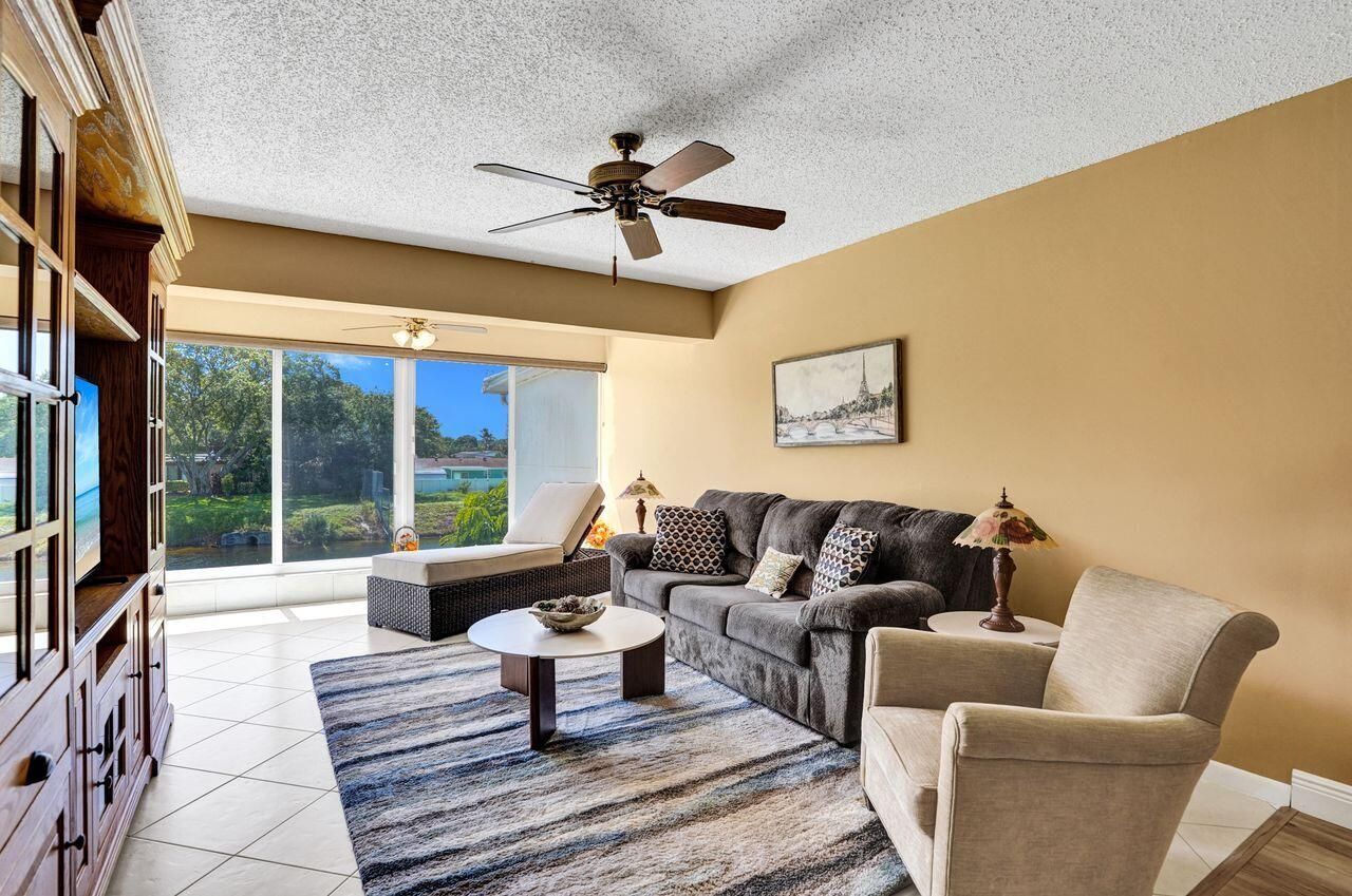 1050 Citrus Way, Unit 203, Delray Beach, FL 33445 Photo