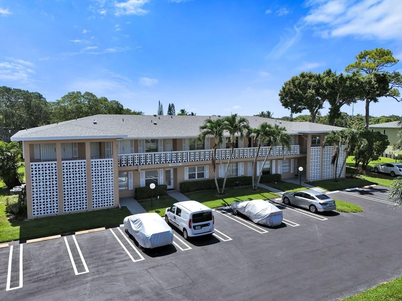 1050 Citrus Way, Unit 203, Delray Beach, FL 33445 Photo