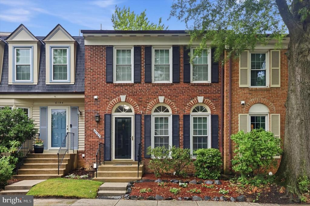 6197 Wellington Commons Drive, Alexandria, VA 22310 Main Photo