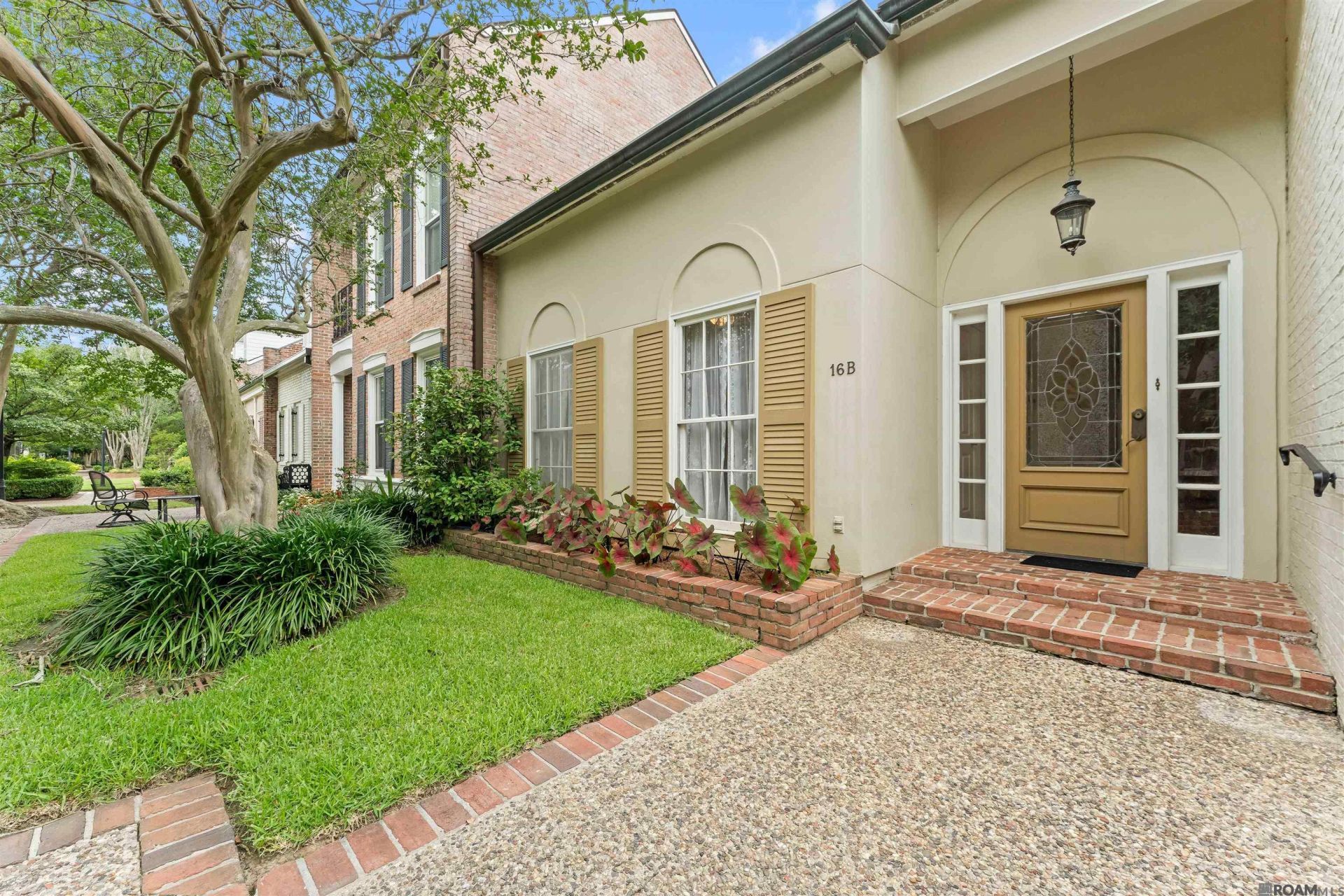 16 Jamestowne Ct, Unit #B, Baton Rouge, LA 70809 Main Photo