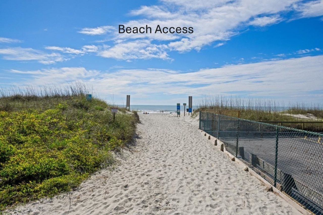 9661 Shore Dr. Photo 16
