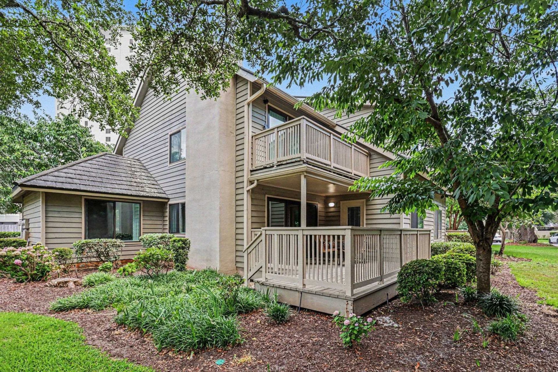 122 Hartland Dr. Photo 10
