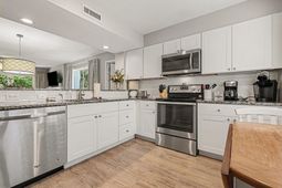 122 Hartland Dr. photo 4