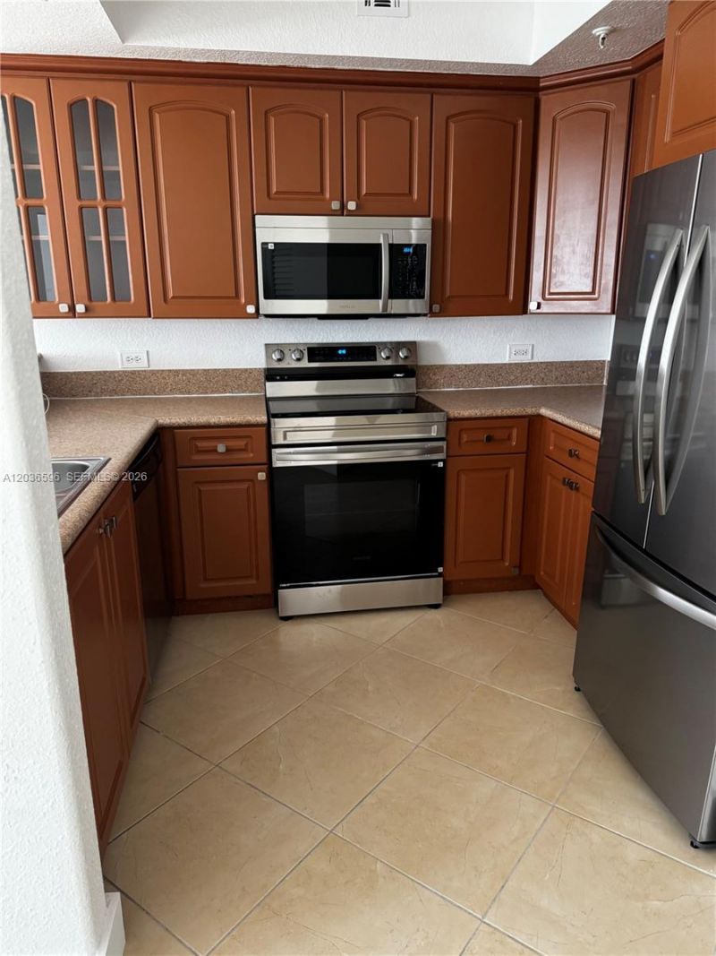 2301 SW 27th Ave, Unit 503, Miami, FL 33145 Photo